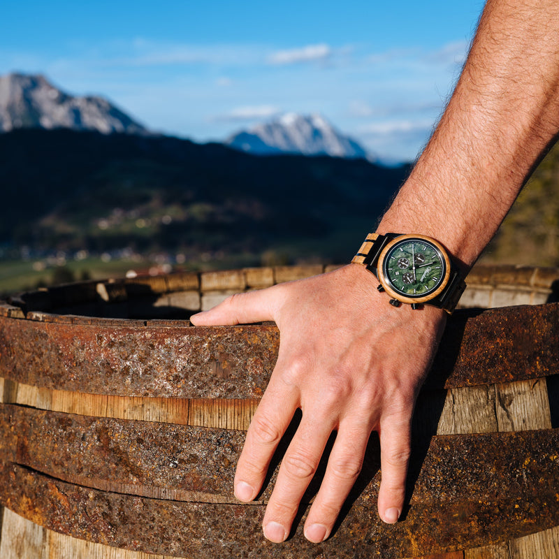 Chronograph Du Vin aus Weinfass