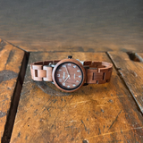 Sissy Wood Damenuhr mit Holzarmband