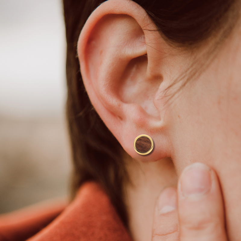 Chérie Ohrstecker Holz & vergoldetes Sterlingsilber