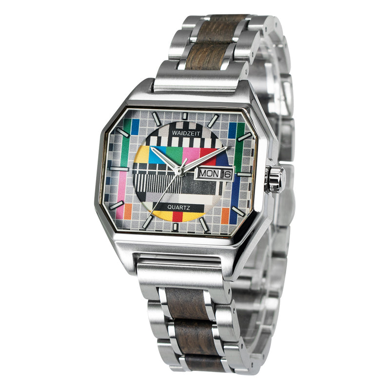 Sendeschluss Armbanduhr Walnuss silber