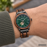 Waldlicht Automatik Herrenuhr mit Holzband