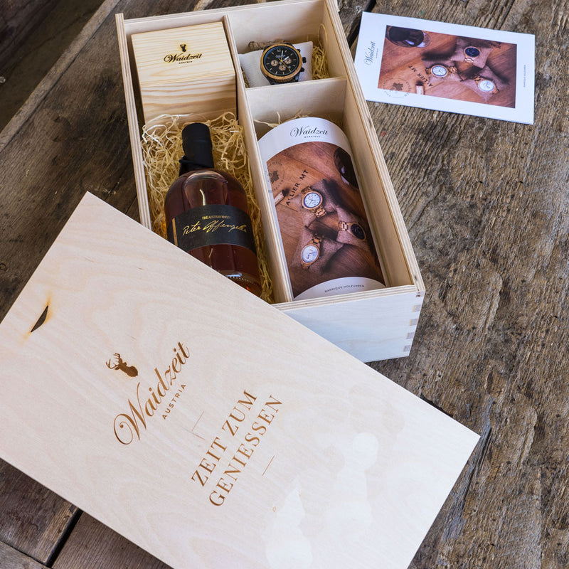 Waidzeit Holzuhr Genussbox Genießer Whisky Wein Gravur Geschenk Damengeschenk Männergeschenk